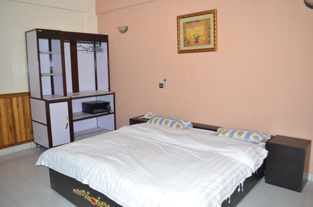 Ouaga Beach Hotel Ouagadougou Luaran gambar